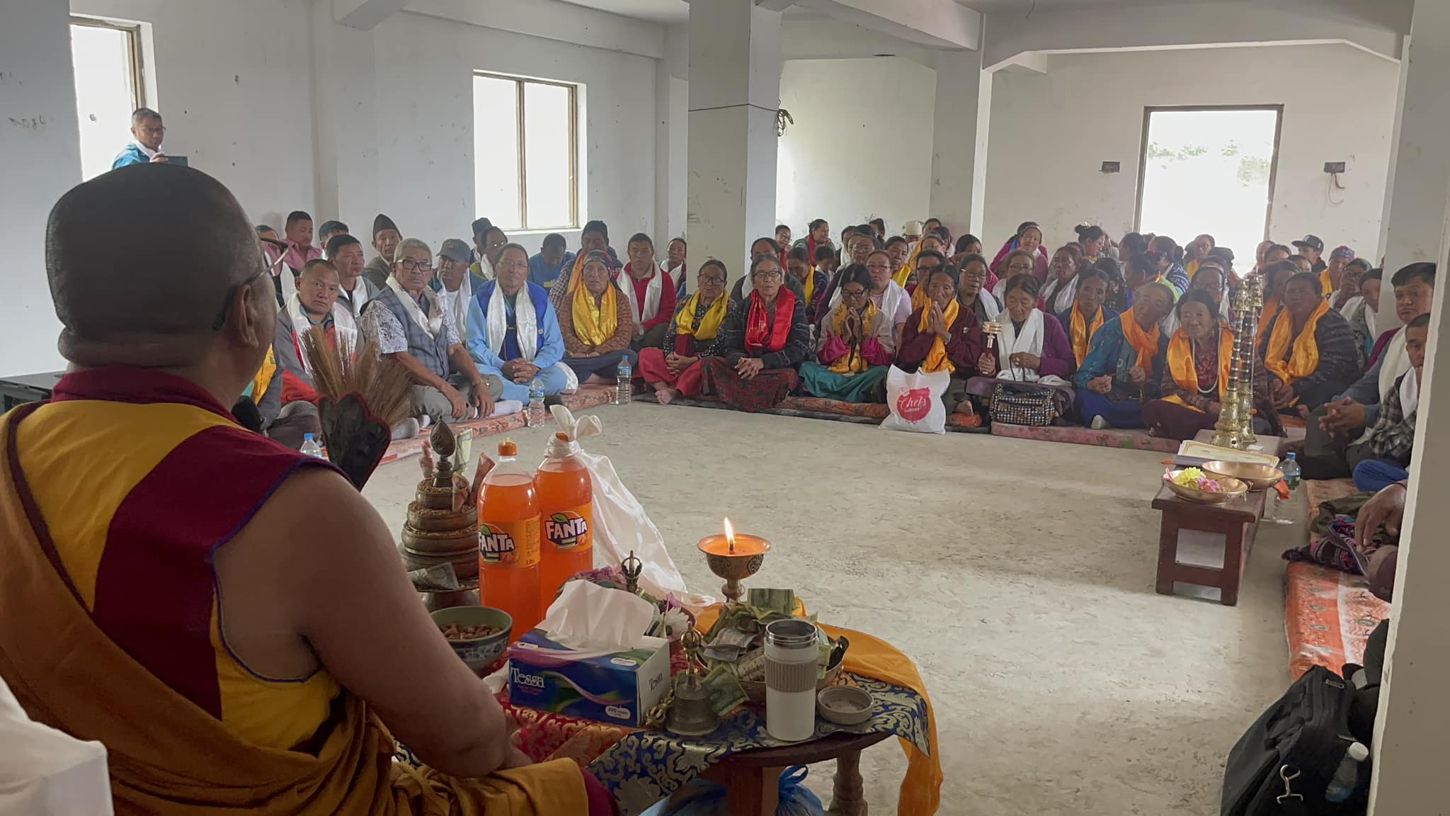 बिस्वमै गौरबशाली बौद्ध धर्म दर्शनको शिक्षालाई गाउँ गाउँ बस्ती बस्ती सम्म पुर्याई सु-सभ्य समाज निर्माण गर्ने मूल उद्धेश्यका साथ तामाङ बौद्ध महासंघ नेपाल द्वारा संचालित तिन महिने निशुल्क धर्म प्रशिक्षण शिविर कार्यक्रम मापन गरिएको छ